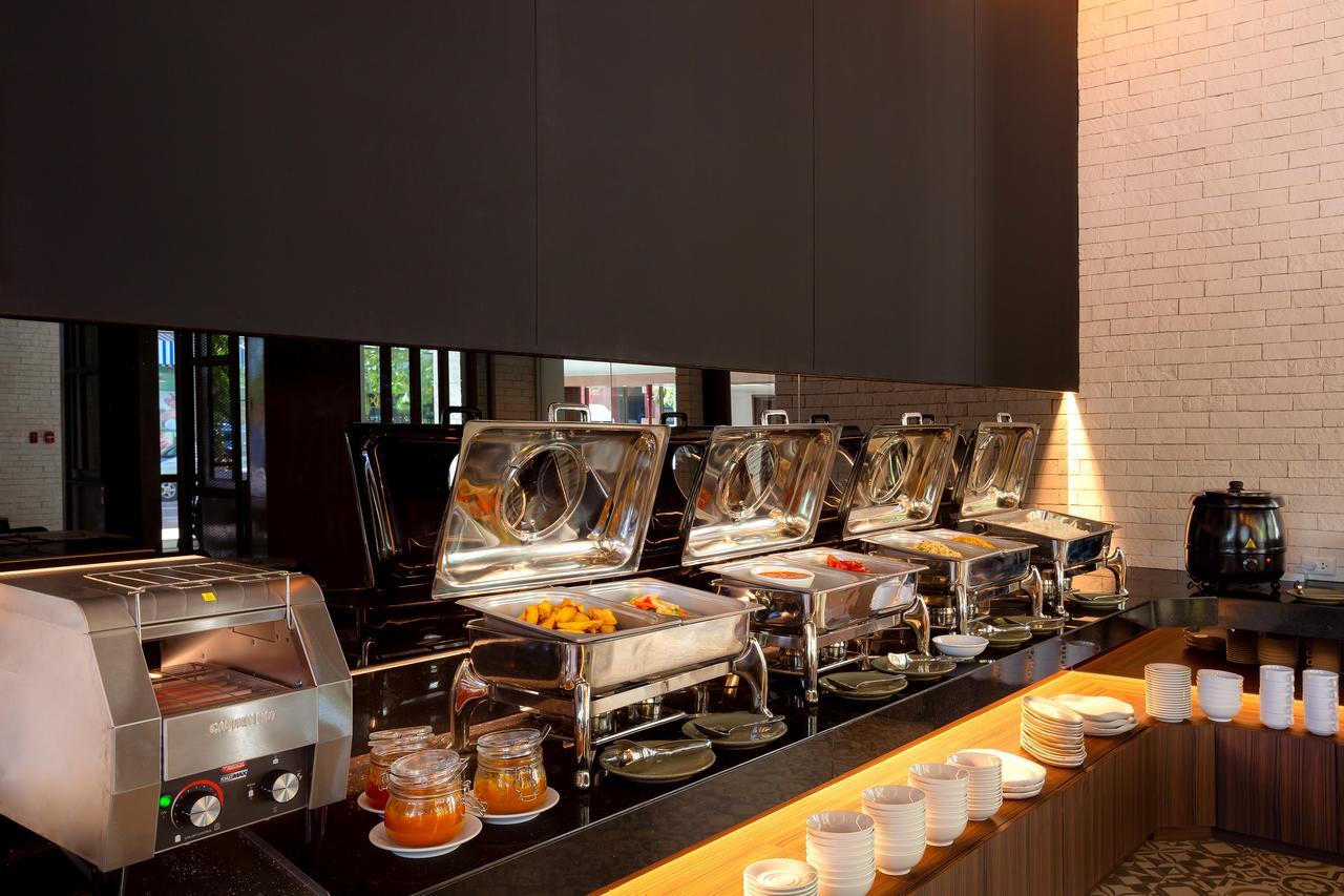 Hotel ibis Styles Siem Reap Exterior foto